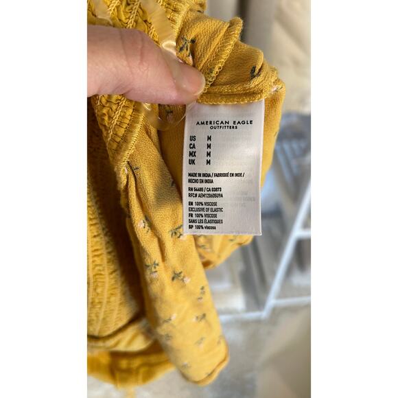 American Eagle Women’s Size M Yellow Floral Halter Top #0337 - Picture 7 of 12